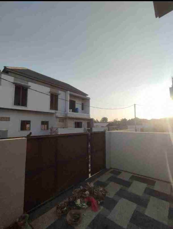for rent semi villa house in muding kerobokan bali