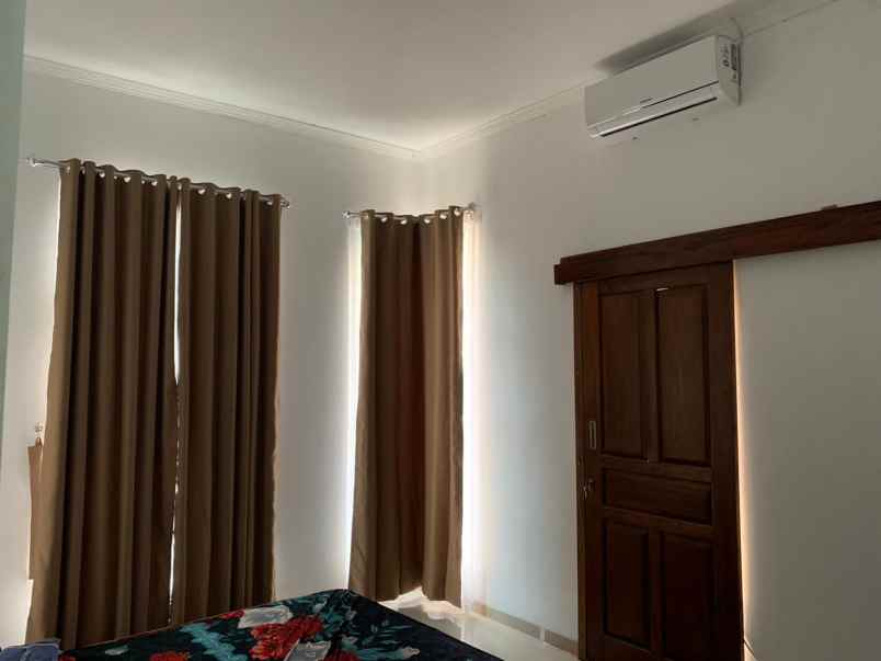 hunian nyaman 2 lantai dekat rsud sleman