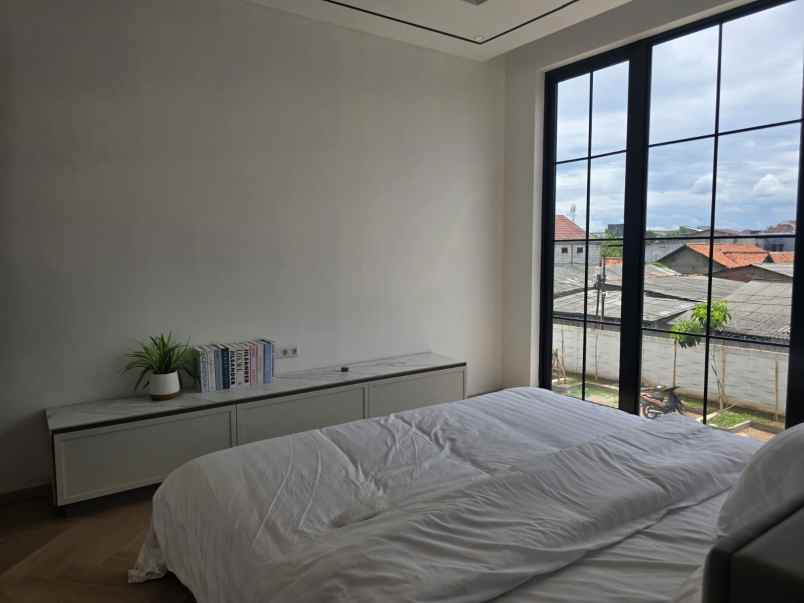 jual rumah baru casa varya kalideres jak bar