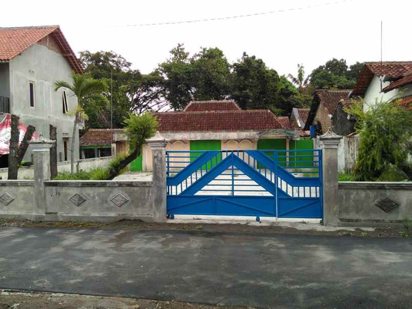 jual rumah dan pekarangan di dlimas