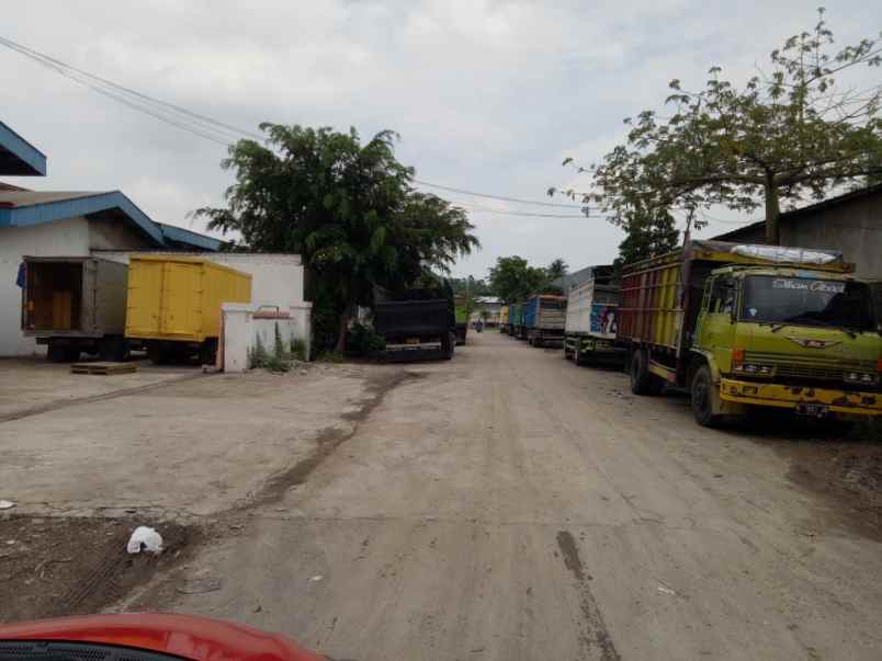 komersial jl rawa bulak pulogadung