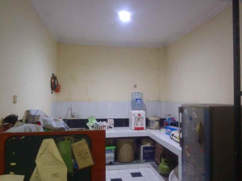 murah dijual siap huni di komplek elit awani residence