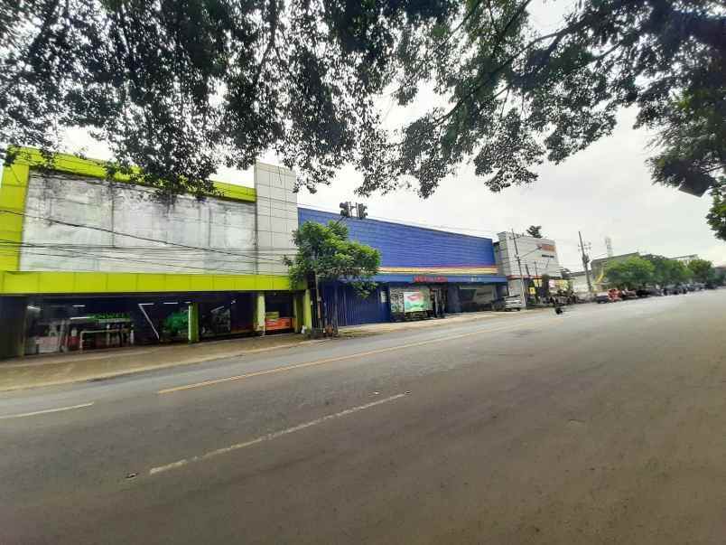 ruko 2 lantai strategis raya kolonel sugiono malang