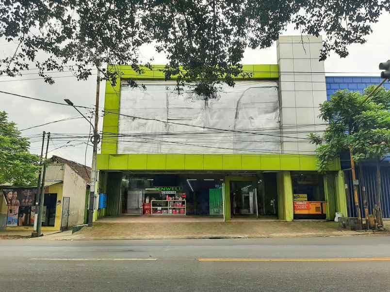 ruko 2 lantai strategis raya kolonel sugiono malang