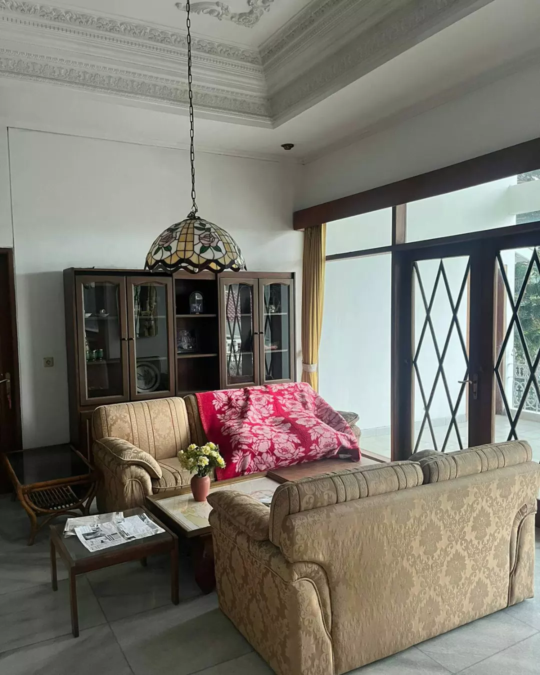 rumah 2 lantai di area elite hegarmanah setiabudi