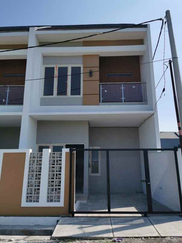rumah baru 2 lantai gunung anyar rungkut surabaya