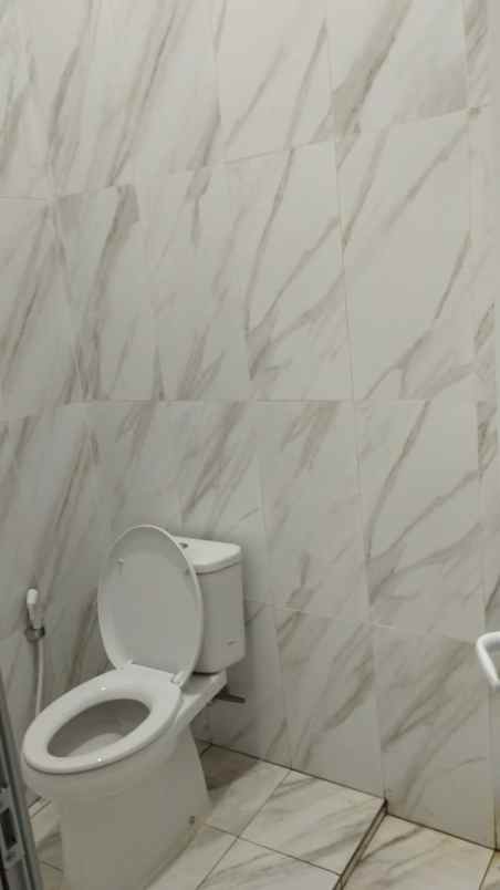 rumah baru dalam komplek di gunung sindur