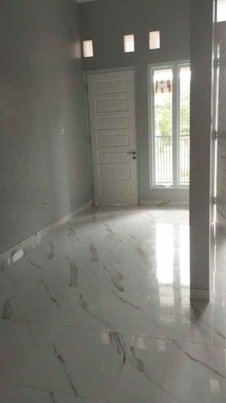 rumah baru dalam komplek di gunung sindur