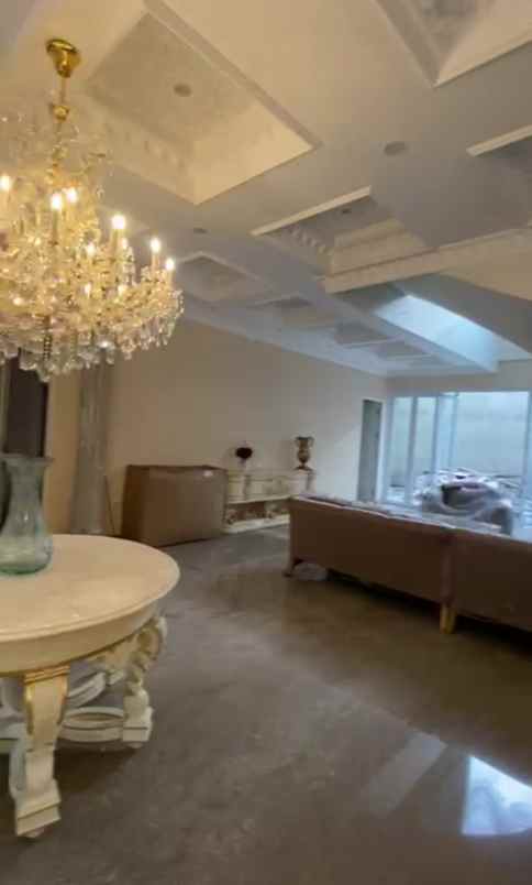 rumah baru gress kemang jakarta selatan