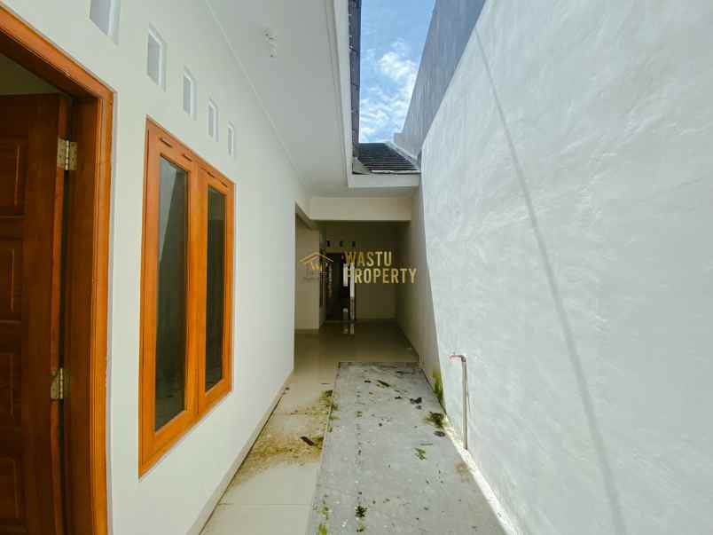 rumah baru tanah luas di kalasan sleman