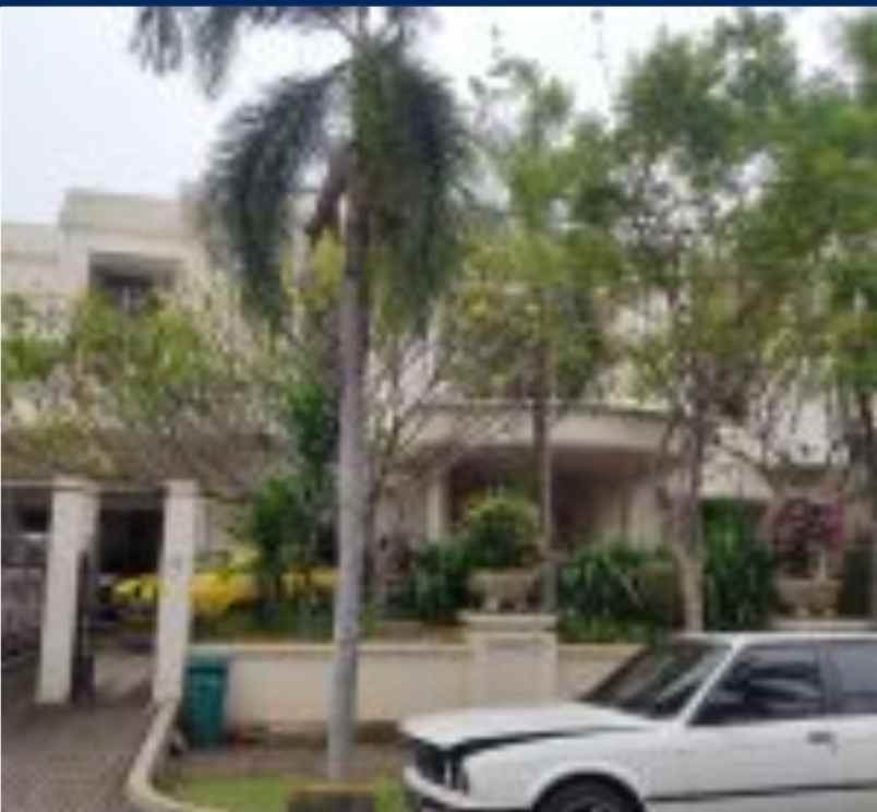 rumah bukit gading villa