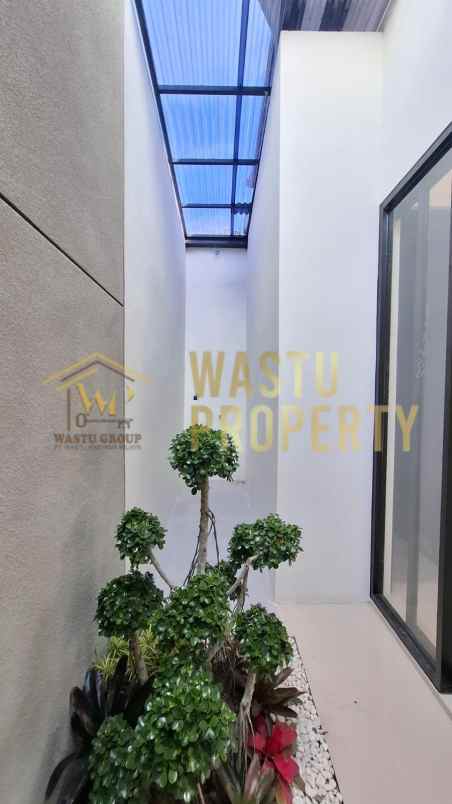 rumah cantik siap huni dekat ring road maguwoharjo