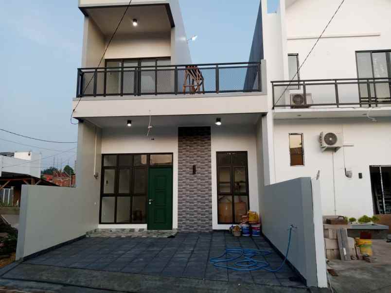 rumah cikunir bekasi