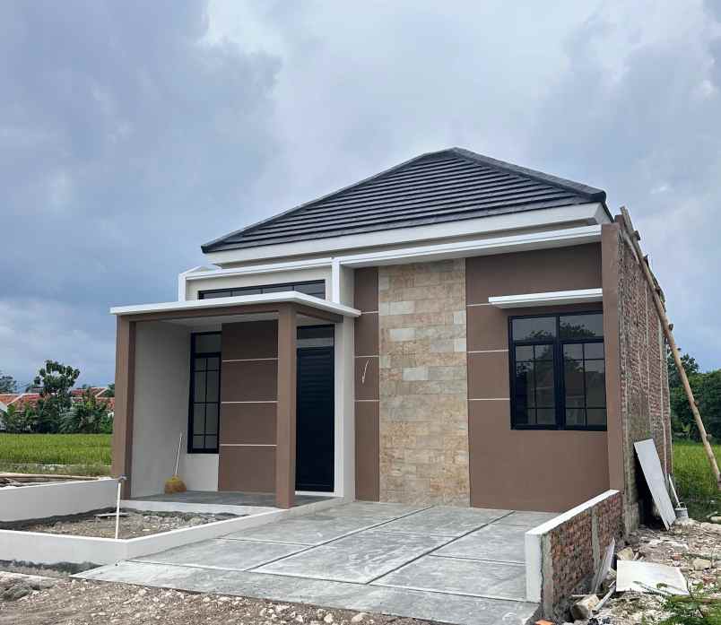 rumah cirebon lokasi strategis dan bebas banjir