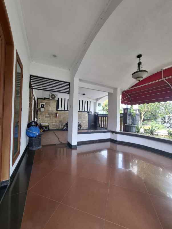 rumah hook dalam cluster jaka mulya bekasi selatan