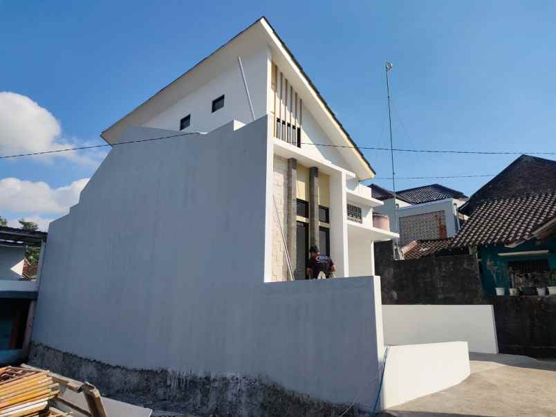 rumah impian di kalasan siap huni dekat kampus ukrim