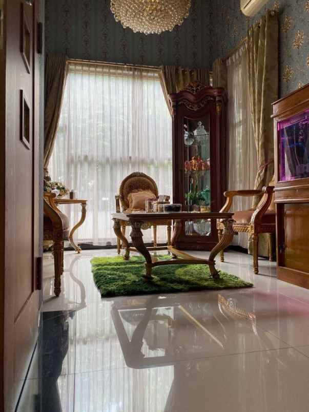 rumah jl kelapa sawit raya