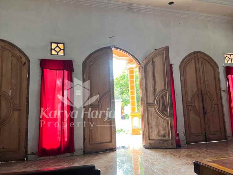 rumah jl raya batujamus solo