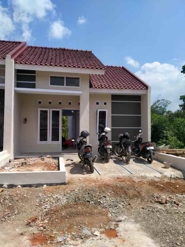 rumah jl tayasa desa kedungrandu