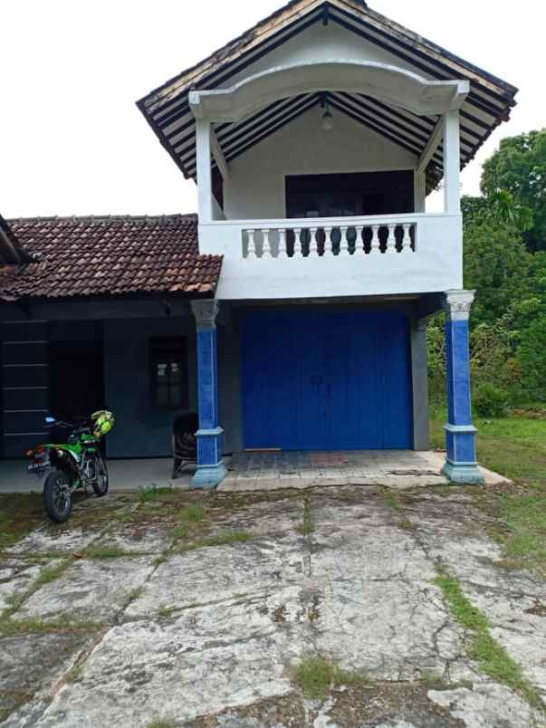 rumah komplek wisata kebun