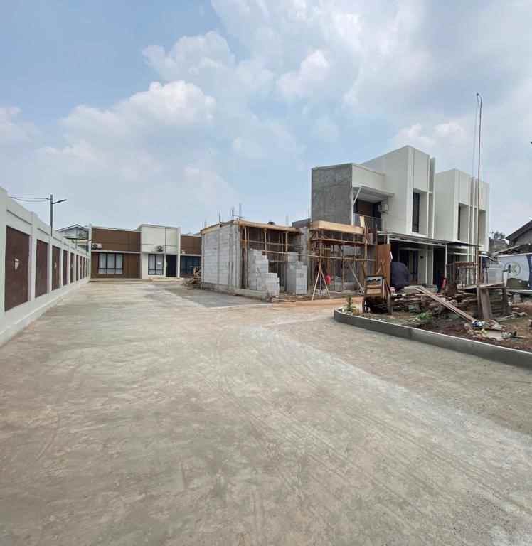 rumah lokasi strategis di jurang