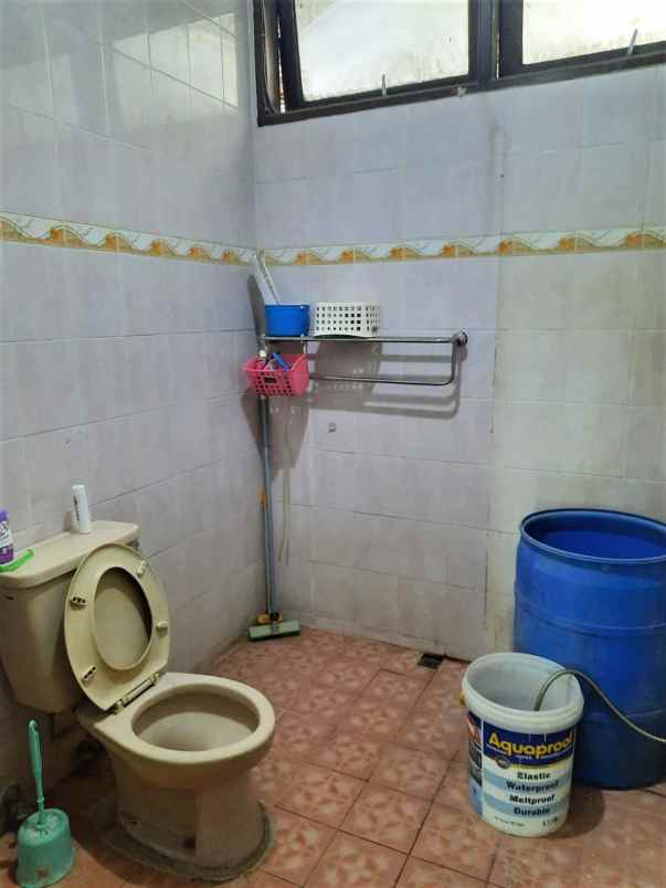 rumah perumahan taman modern