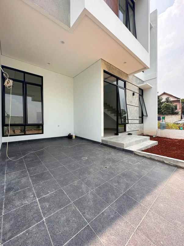 rumah siap huni cilangkap jakarta timur