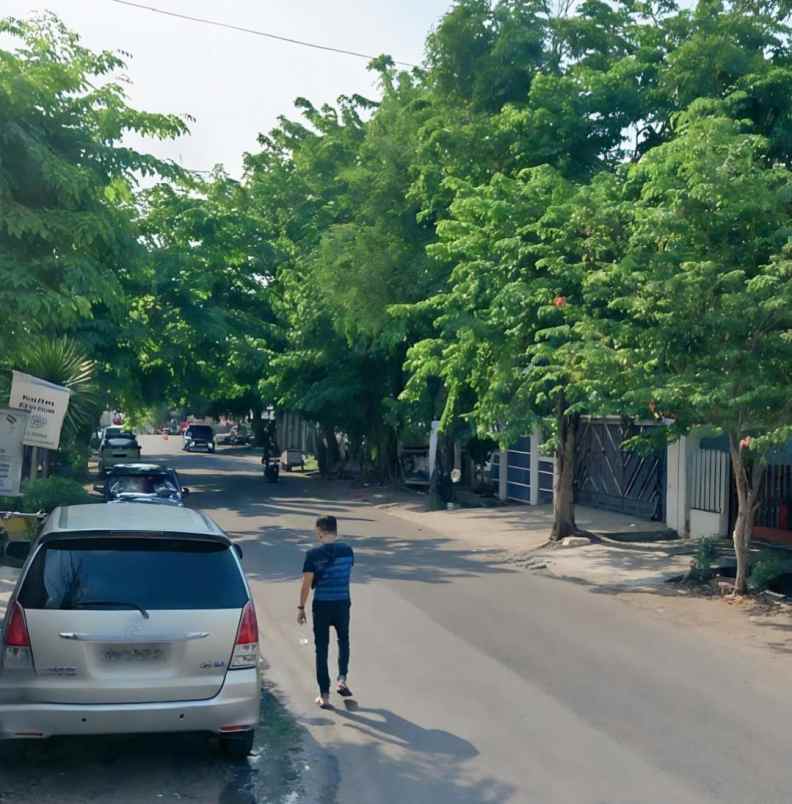 rumah strategis tengah kota semarang