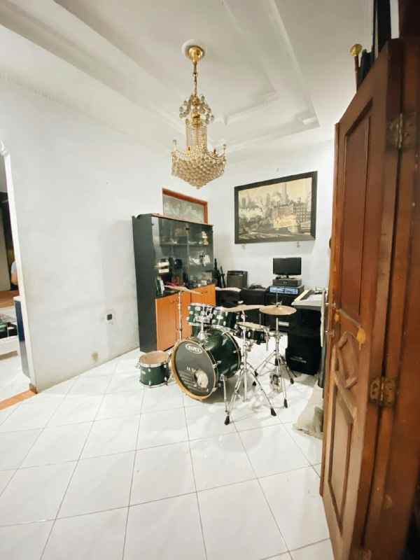 rumah tebet timur jakarta selatan