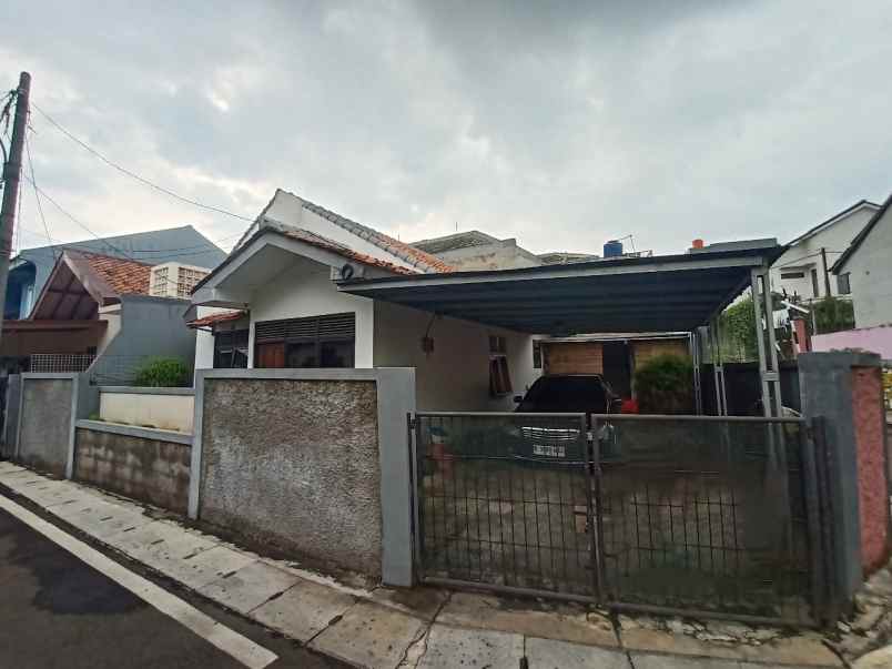 rumah tinggal dekat stan bintaro