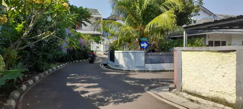 rumah tinggal dekat stan bintaro