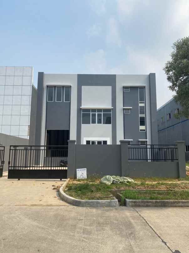 sewa cepat gudang industri