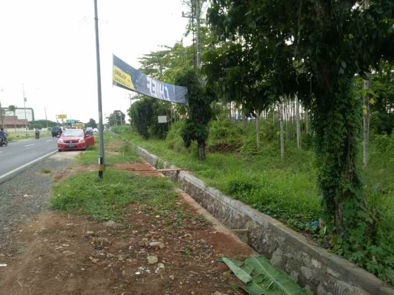 tanah jl soekarno hatta