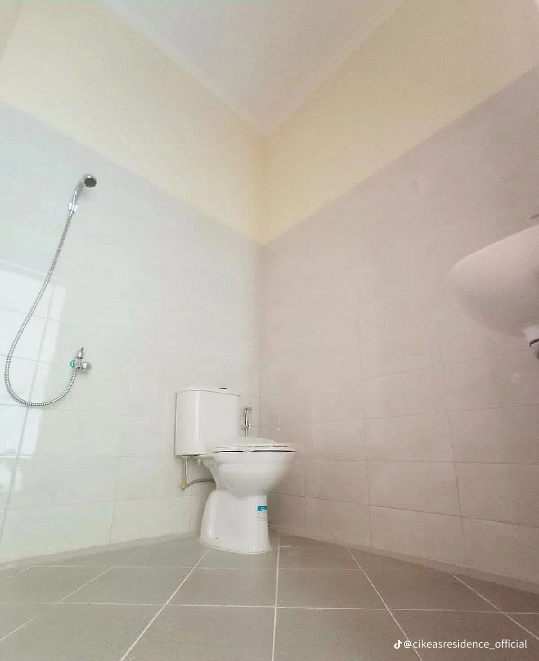 15 menit ke stasiun lrt dp 5 sudah free biaya biaya