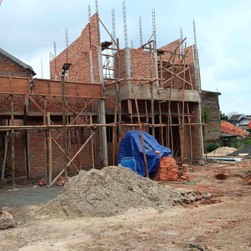cluster 12 unit sold 5 unit dekat exit toll jatibening