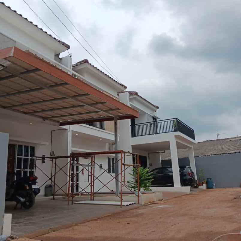 cluster 12 unit sold 5 unit dekat exit toll jatibening