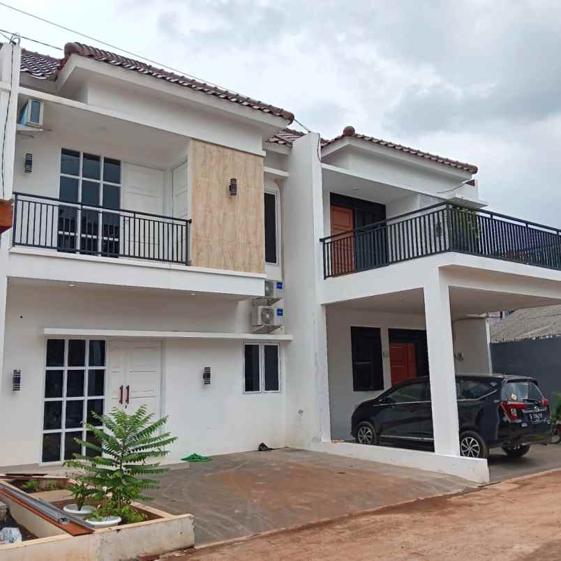 cluster 12 unit sold 5 unit dekat exit toll jatibening