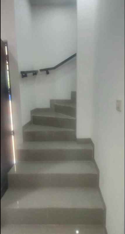 cluster minimalia murah di sasak panjang bogor