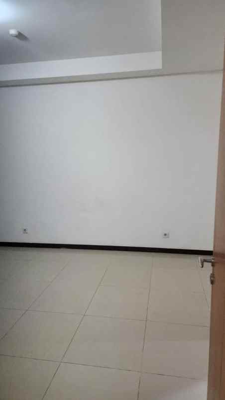 dijual apartemen green bay pluit
