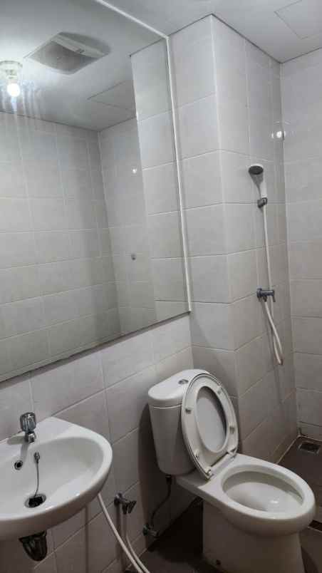 dijual apartemen green bay pluit