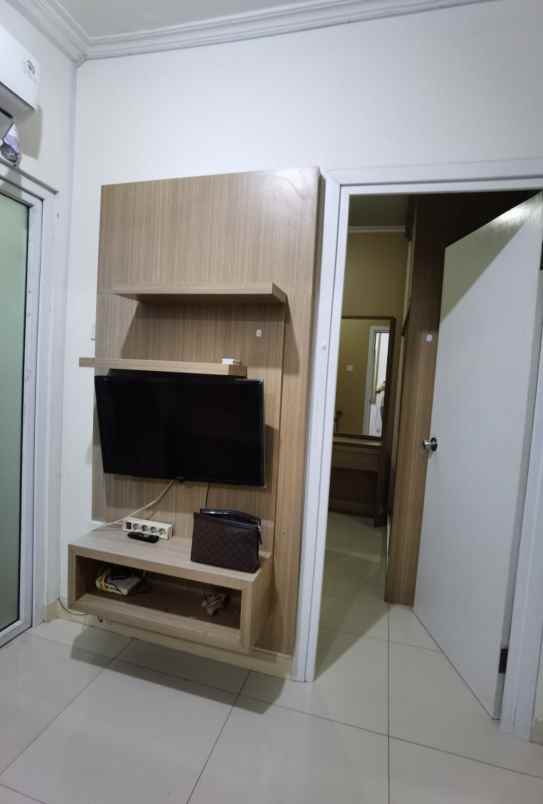 dijual apartemen jl jend ahmad yani kav 49