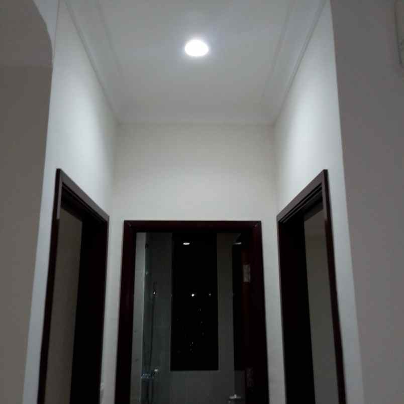 dijual apartemen permata hijau suites