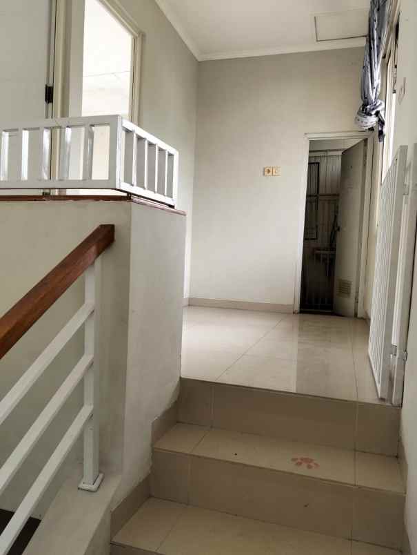 dijual apartemen transyogi cibubur jatikarya