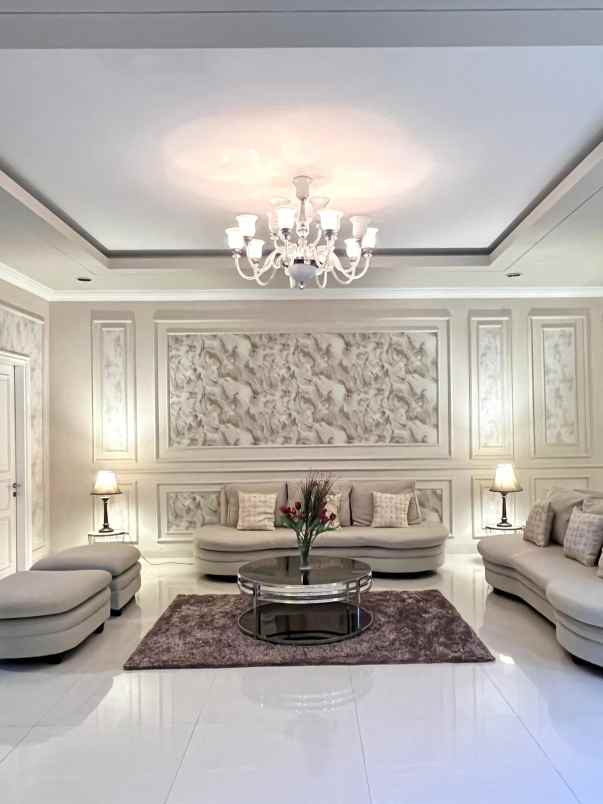 dijual cepat rumah mewah royal gading mansion