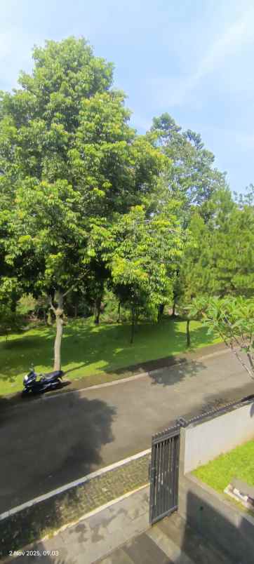 dijual cepat runah konsep villa sentul 2 view