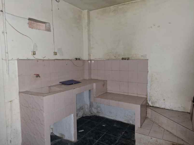 dijual disewakan rumah di bukit permai jember