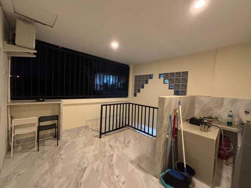 dijual kost jl kasuari jababeka mekarmukti