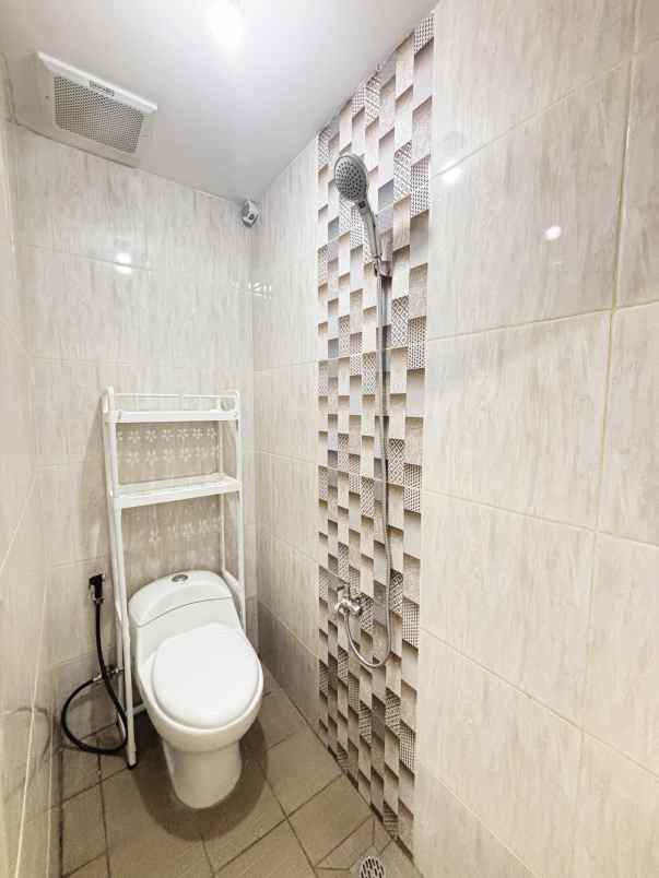 dijual kost jl kasuari jababeka mekarmukti