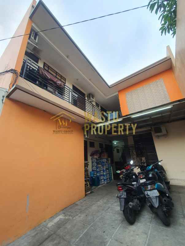 dijual kost jl kp kramat 49 rt 1 rw 4