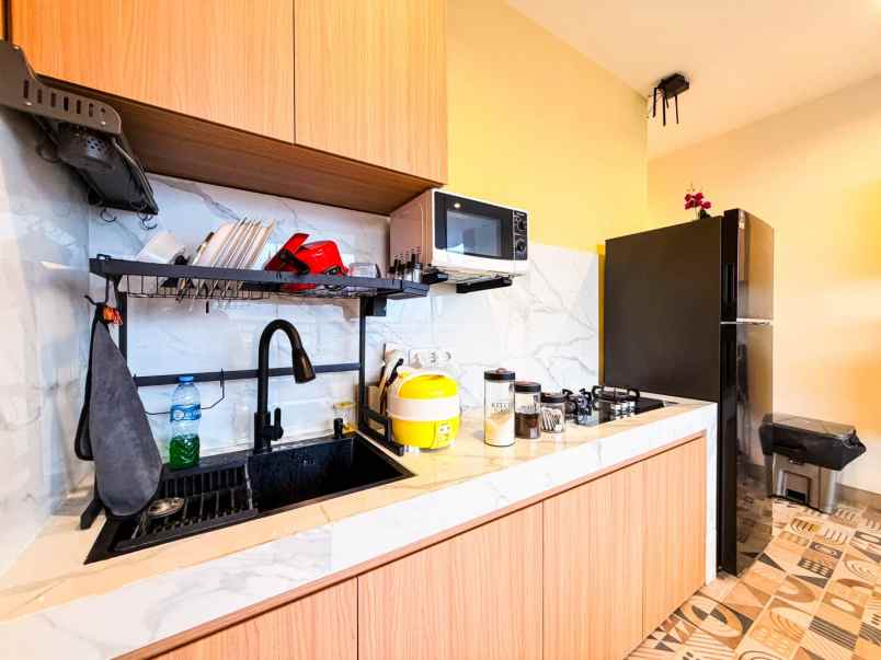 dijual kost jl tanjung duren raya